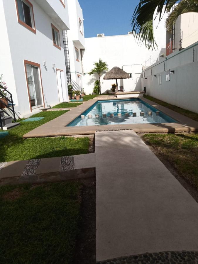 Departamento Vesuvio Apartment Плая дел Кармен Екстериор снимка