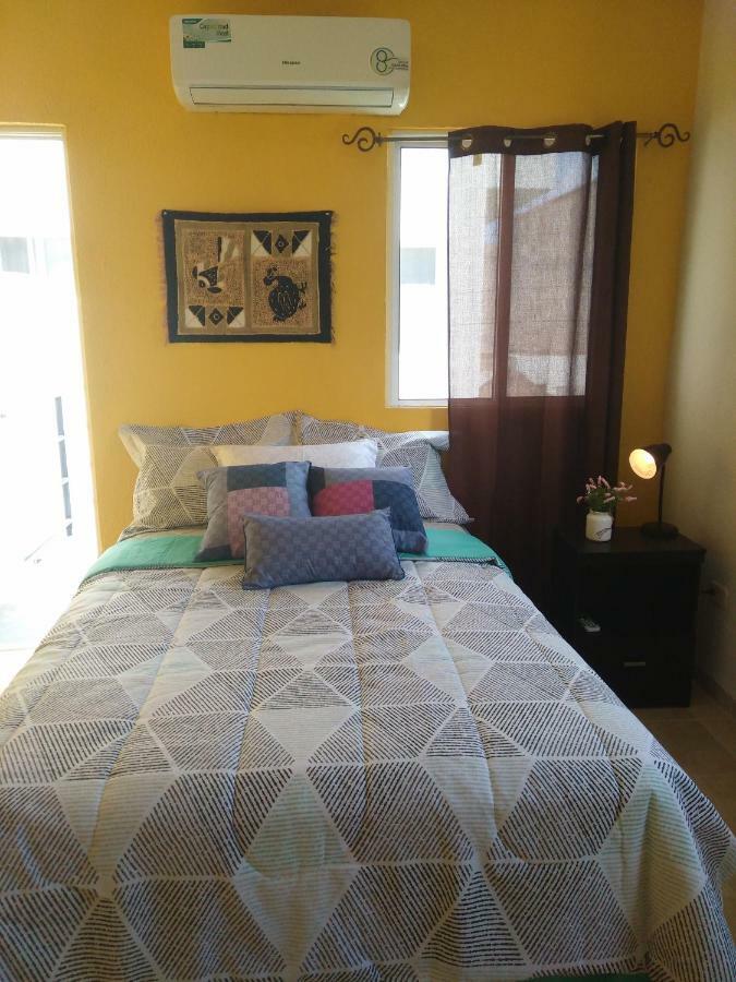 Departamento Vesuvio Apartment Плая дел Кармен Екстериор снимка